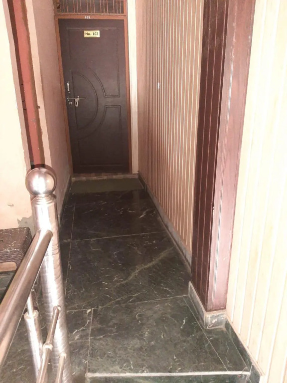 SPOT ON 82244 Arora Guest House
