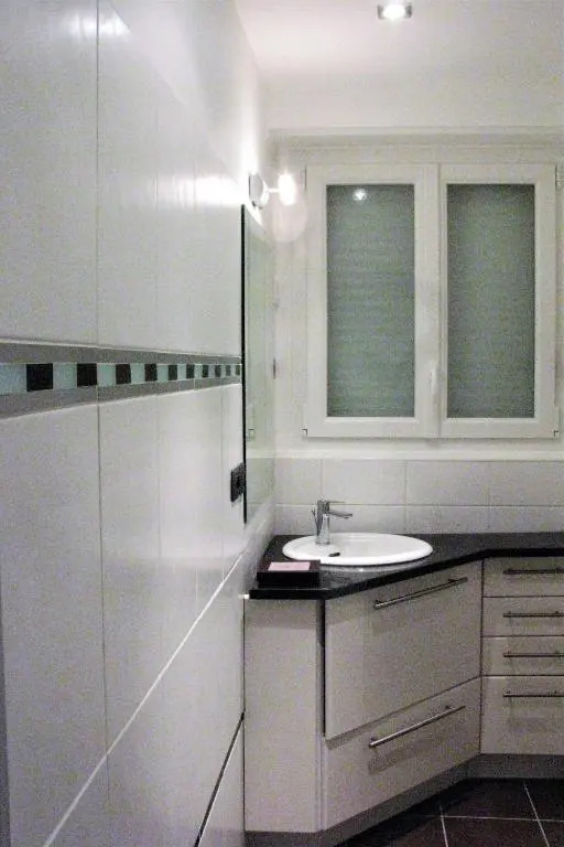 SPLENDIDE T3 DE 70m2 VUE MER A 2 MINUTES DU CENTRE-VILLE