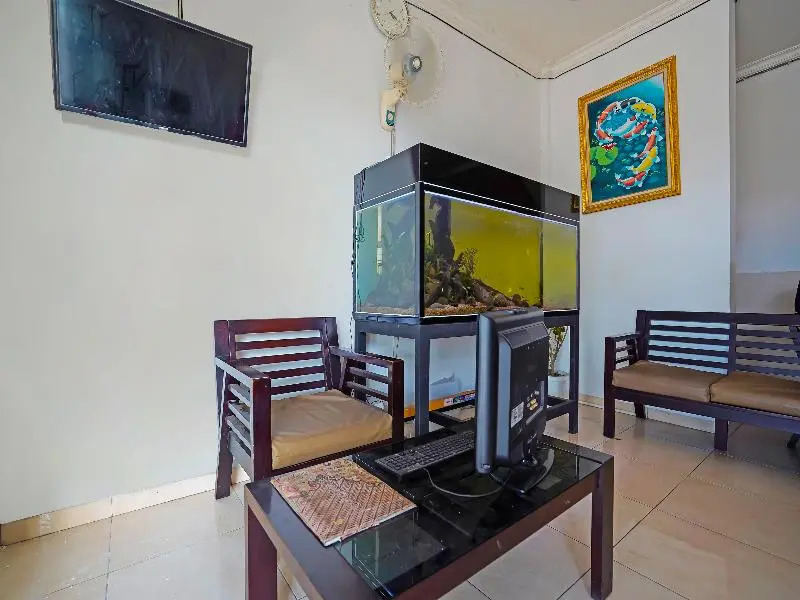 Oyo 91746 Kost Sedati Syariah
