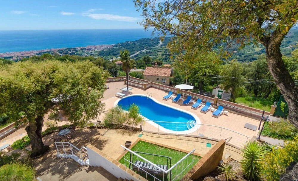 HomeHolidaysRentals Malvina