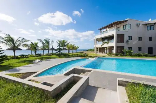 Flic en Flac Beachfront villa