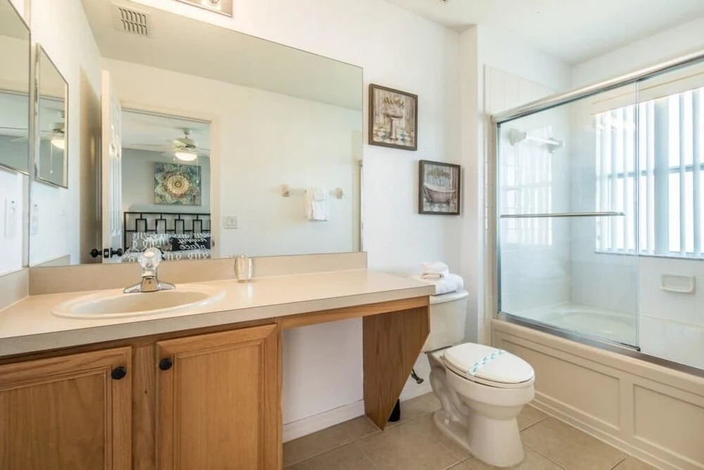 1104cal 4 Bedroom Townhome in a Resort Waterpark