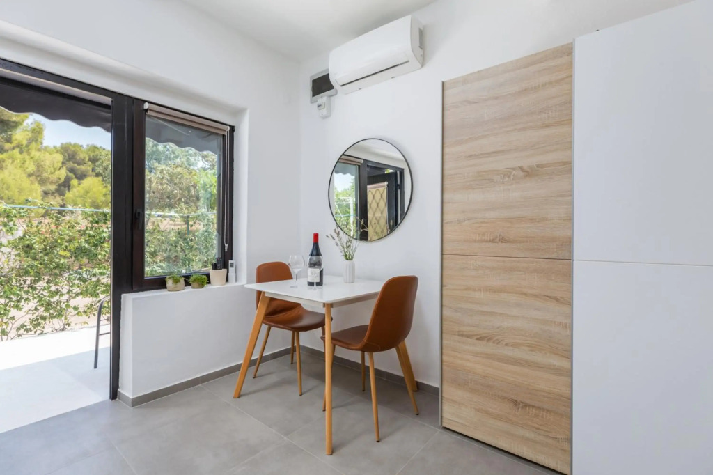 3 minutes from the beach: lovely studio apartment