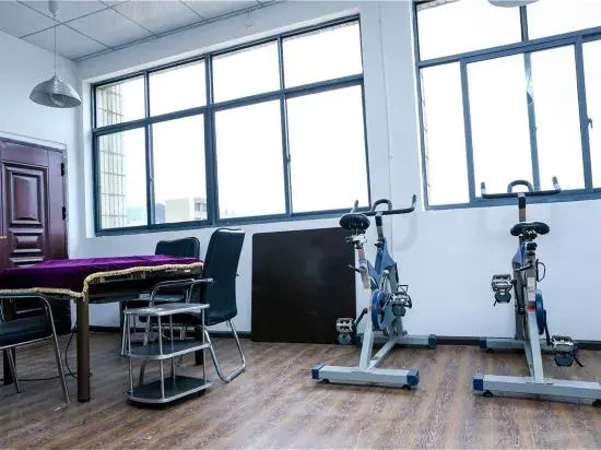 Chunyu Qiyuan International Youth Hostel