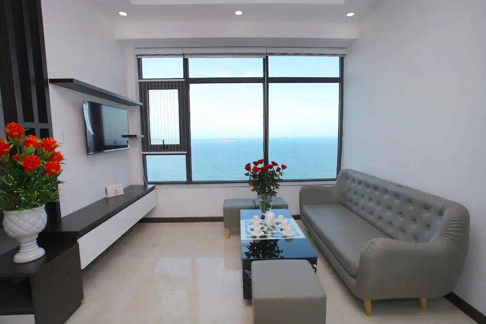 Mihaco Apartments and Hotel