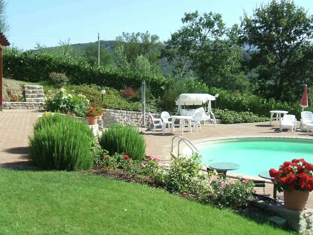 Rustic Holiday Home in Corciano With Swimming Pool