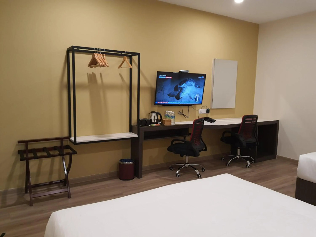 T SQUARE HOTEL