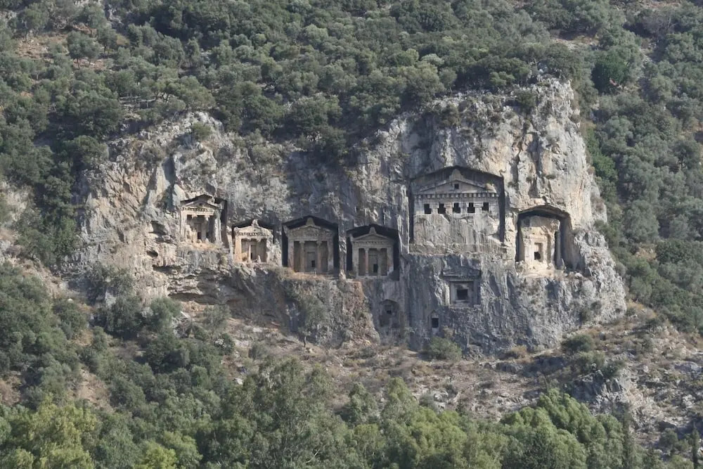 YALILI Wooden House