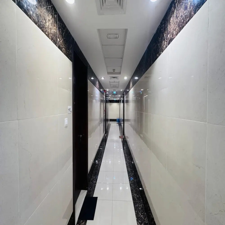 Modern 1BR w Pool and Parking At Roxana Residence