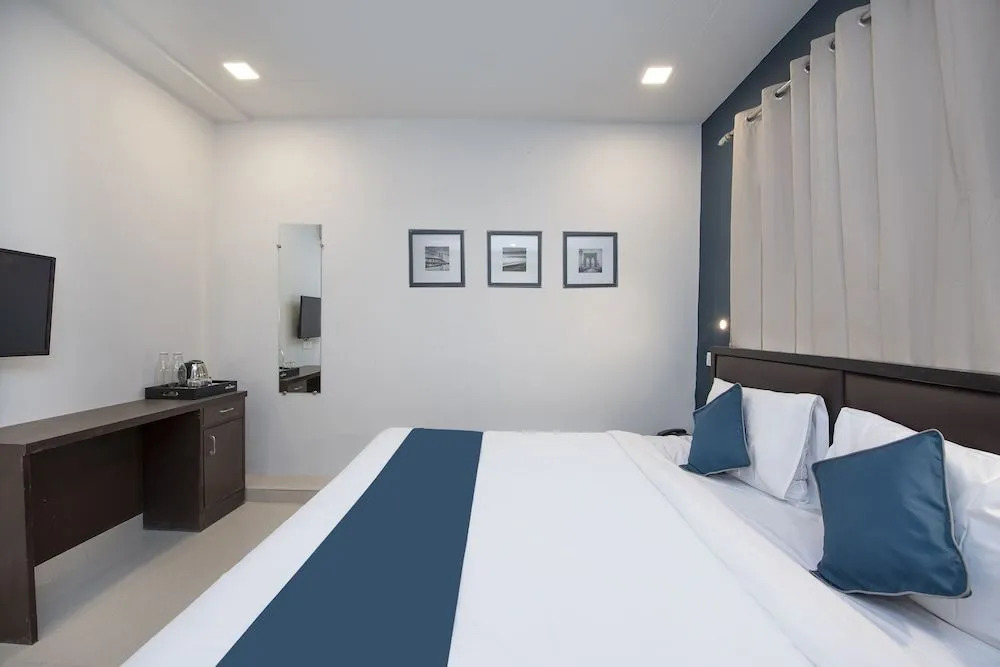 SilverKey Executive Stays 45988 Pooth Kalan