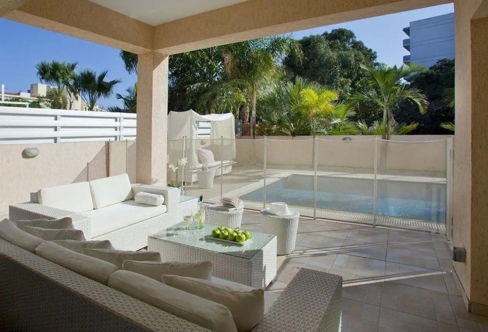 Cyprus Villa Aphrodite 10 Gold