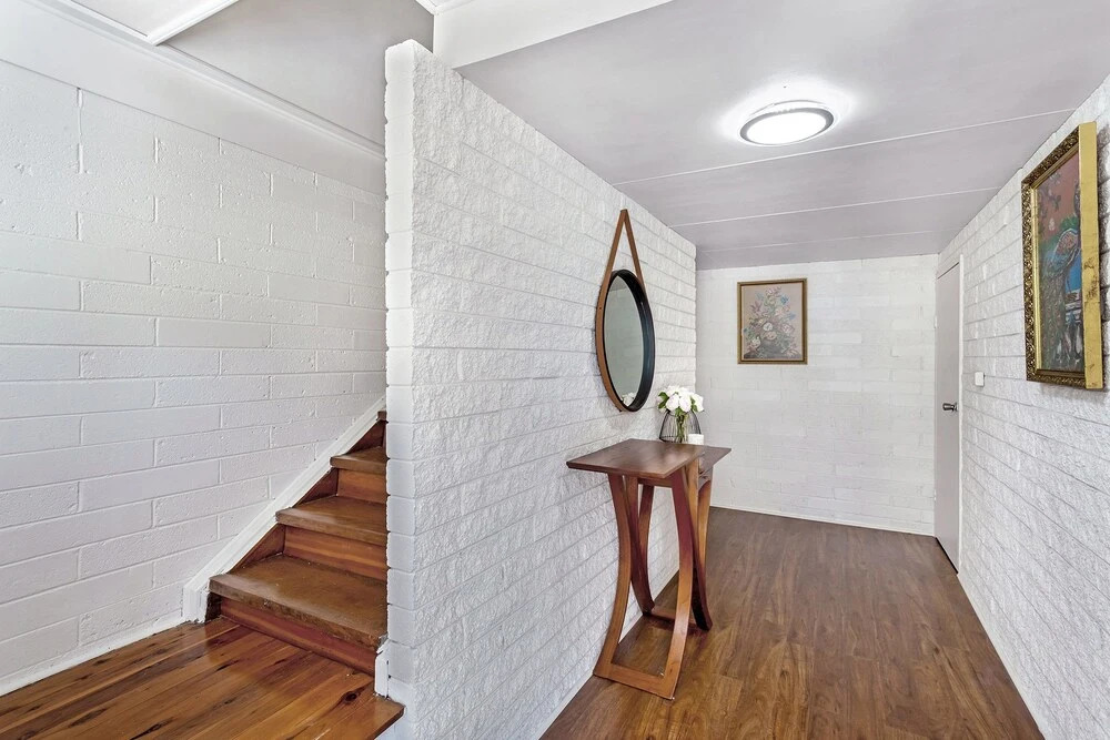 Dirigeree Street, 4