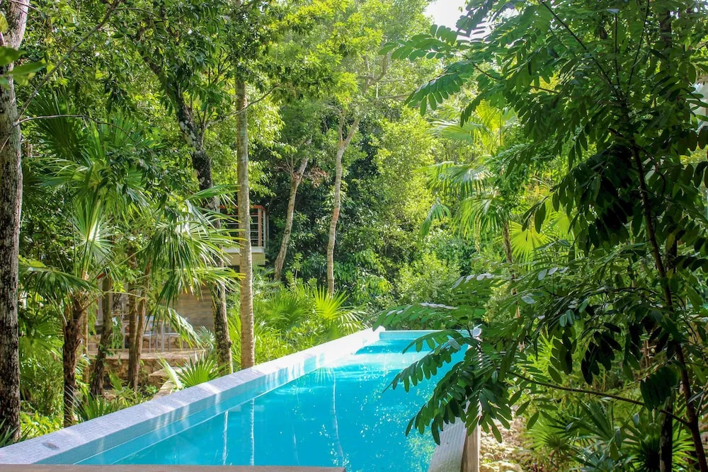 Home with Yoga Pools Beach by Olahola