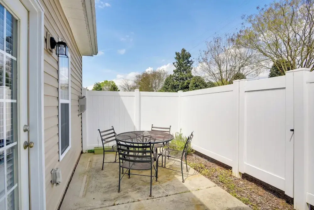 Inviting High Point Townhome With Patio + Privacy!