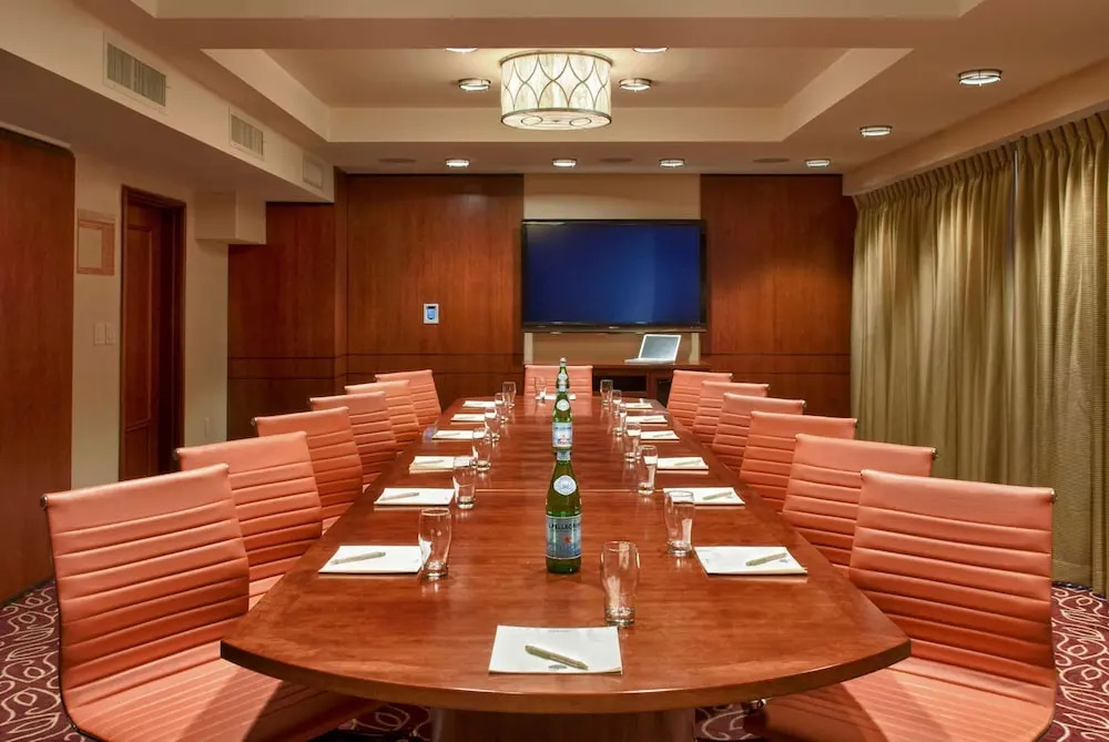 Viana Hotel & Spa Bw Premier Collection