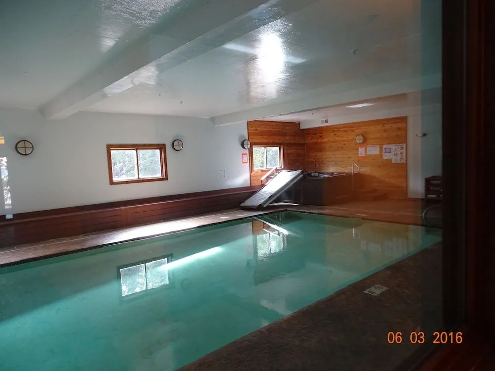 Elk View Inn