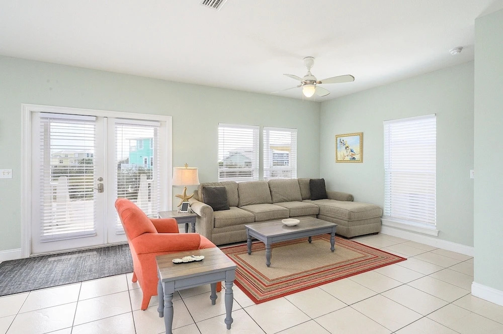 New Listing! Spacious Beach W/ Pools & Tennis 5 Bedroom Home