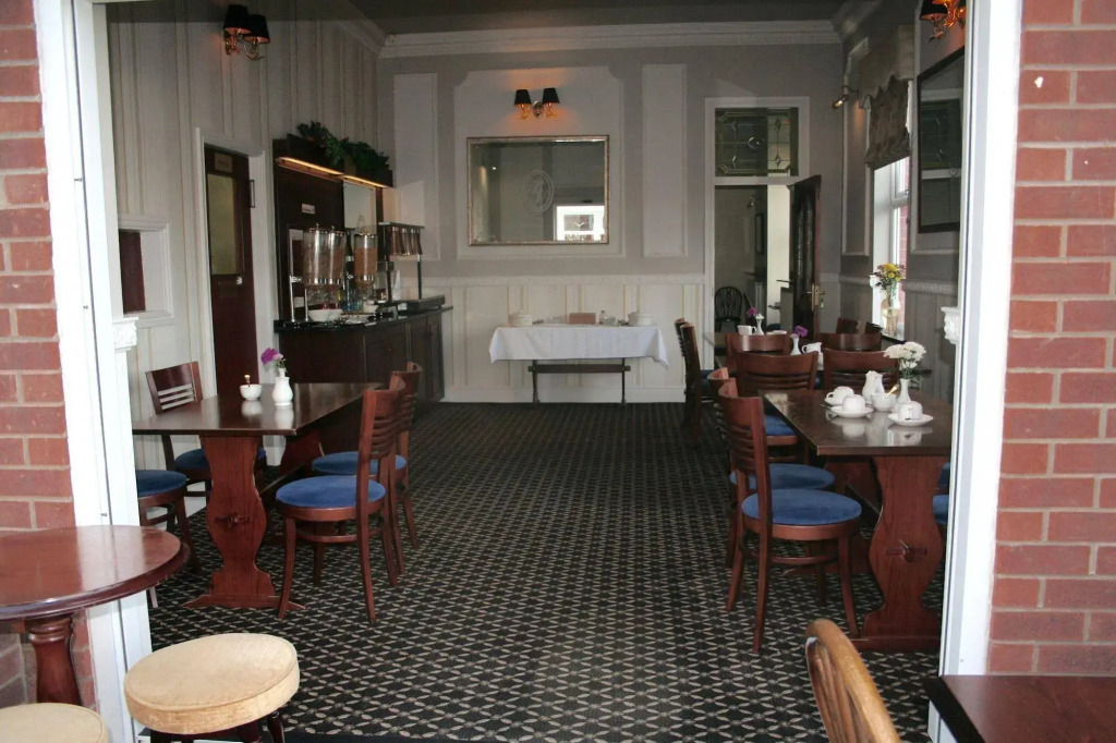 Barton Villa