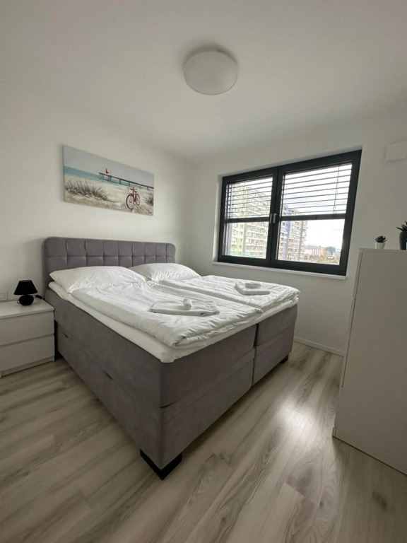 Ein Park Apartment with free parking