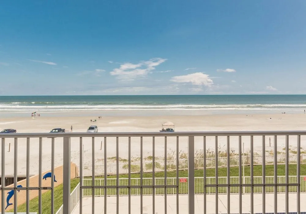 OB306 - Oceania Beach Club - 2Br Condo