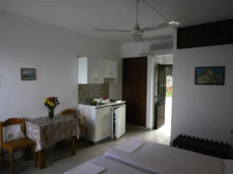 Golden View Studios