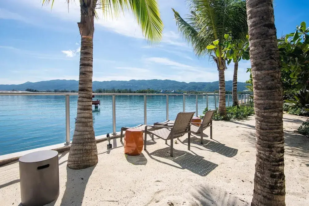 Luxury Oceanfront Residence Condo at Soleil Residences