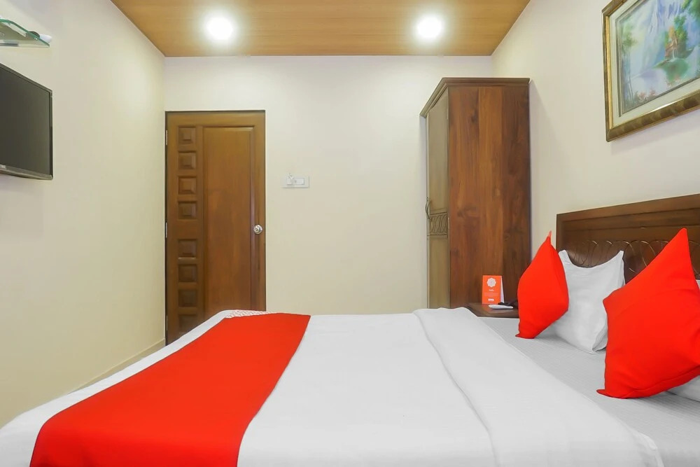 Itsy Hotel New Retreat Main Market Mahabaleshwar