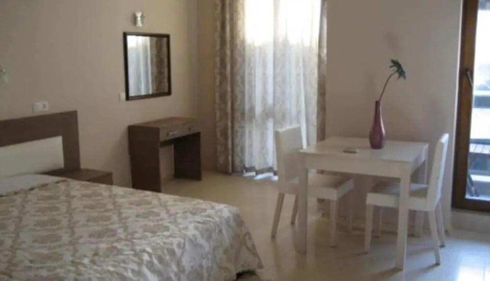 Pomorie Bay Apart Hotel