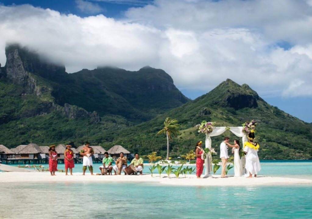 Four Seasons Resort Bora Bora