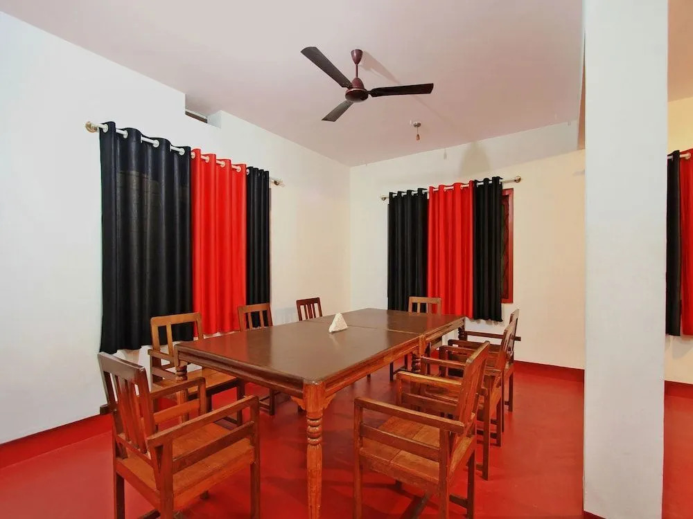 Trippers Stay by OYO Rooms