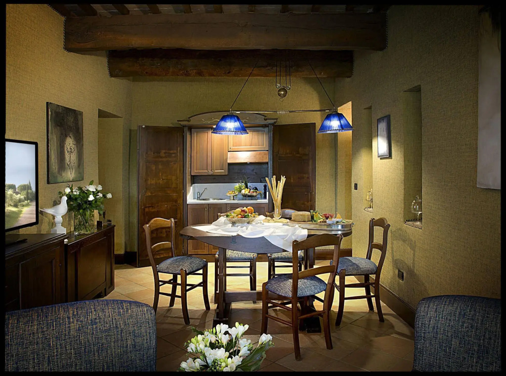 Castel Porrona Relais & Spa