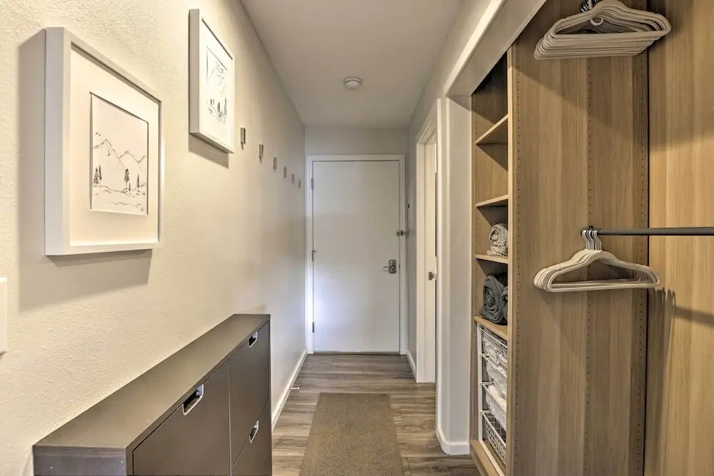 Walk to Main St Frisco! Modern Unit 7 Mi to Slopes