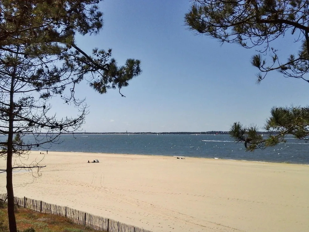 Apartment With one Bedroom in Arcachon, With Wonderful sea View and Fu