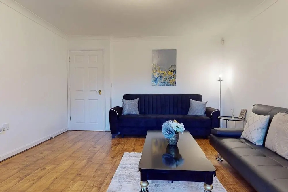 Stunning 2-bed Apartment in Grays