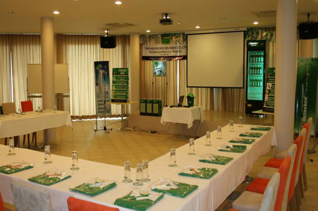 Caza V1 Serviced Apartment