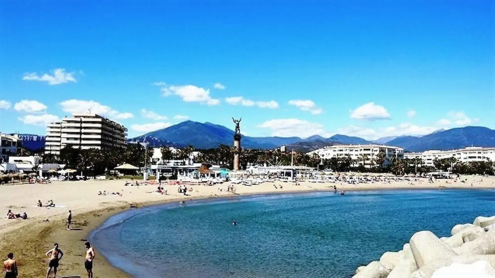 Andalusia, luxury apartment 4 pers. sea side