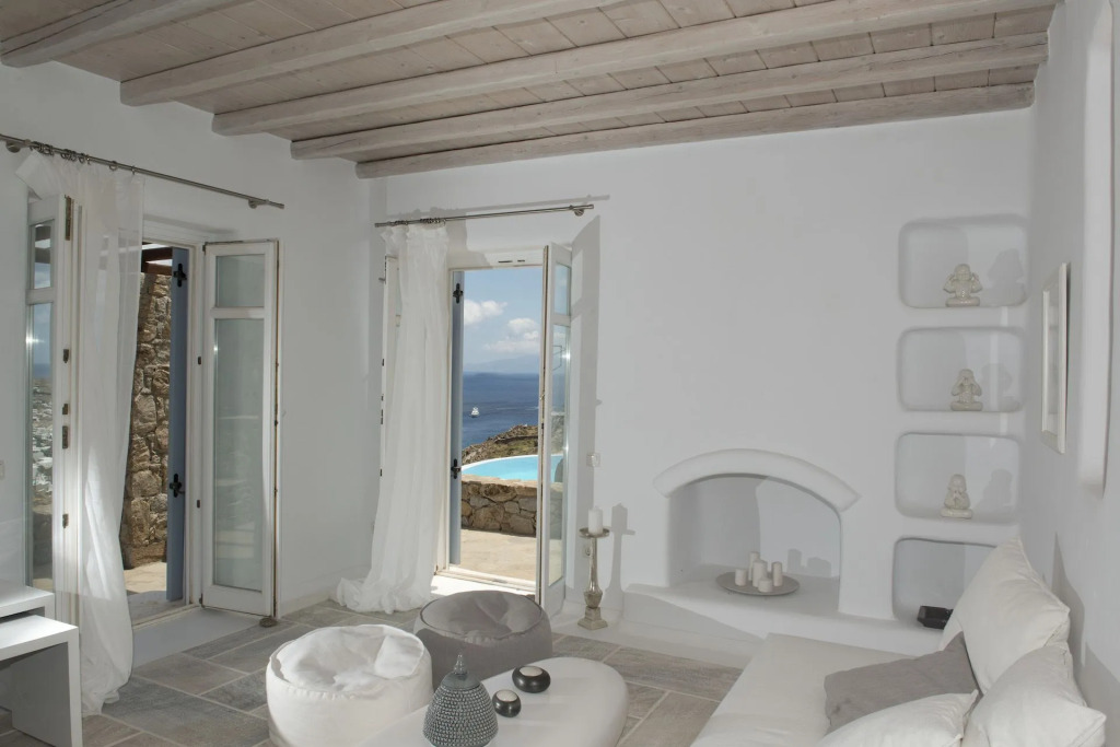 Villa Ammonite with heated pool by Diles Villas