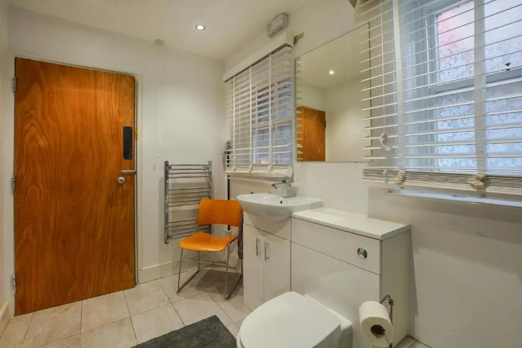Al-Fresco Apartment - 1 FREE PRIVATE PARKING SPACE - 60 SECOND WALK 2 MINSTER!