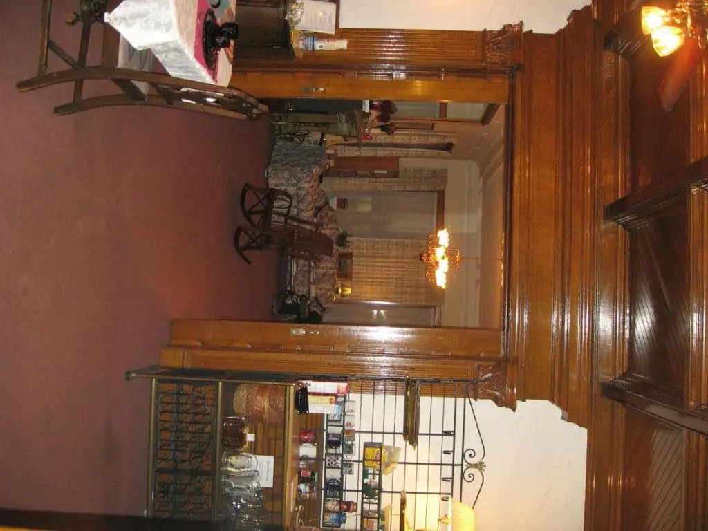 Olde Judge Mansion B&B