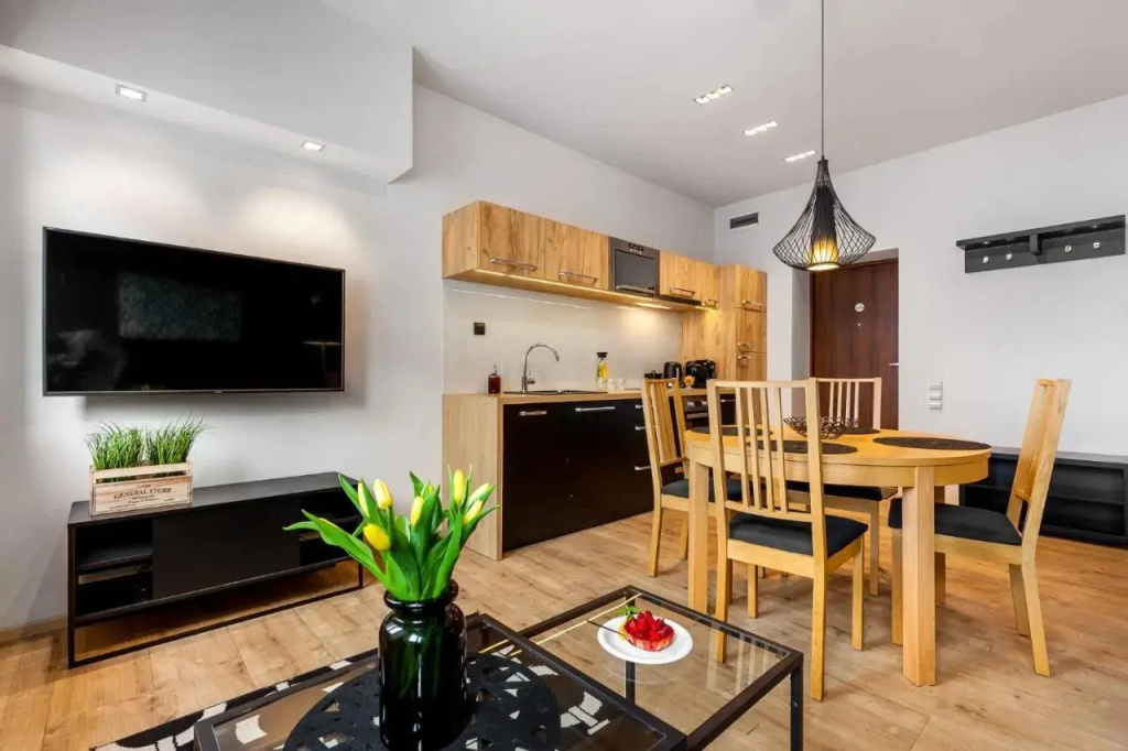 Apartament Black & White w Centrum Gdyni III