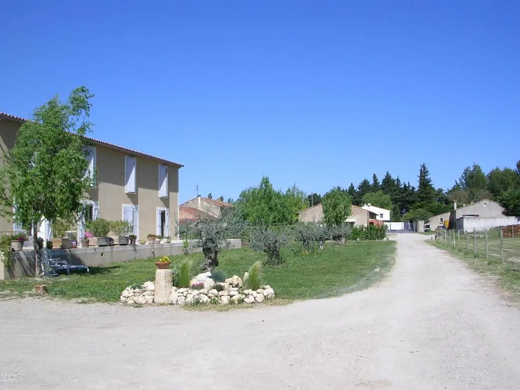 La Sarriette - Chambres dhôtes et gîte détape à Eygalières