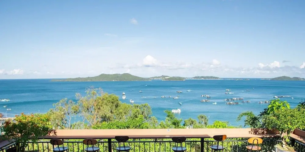 THE NAM DU HILL resort