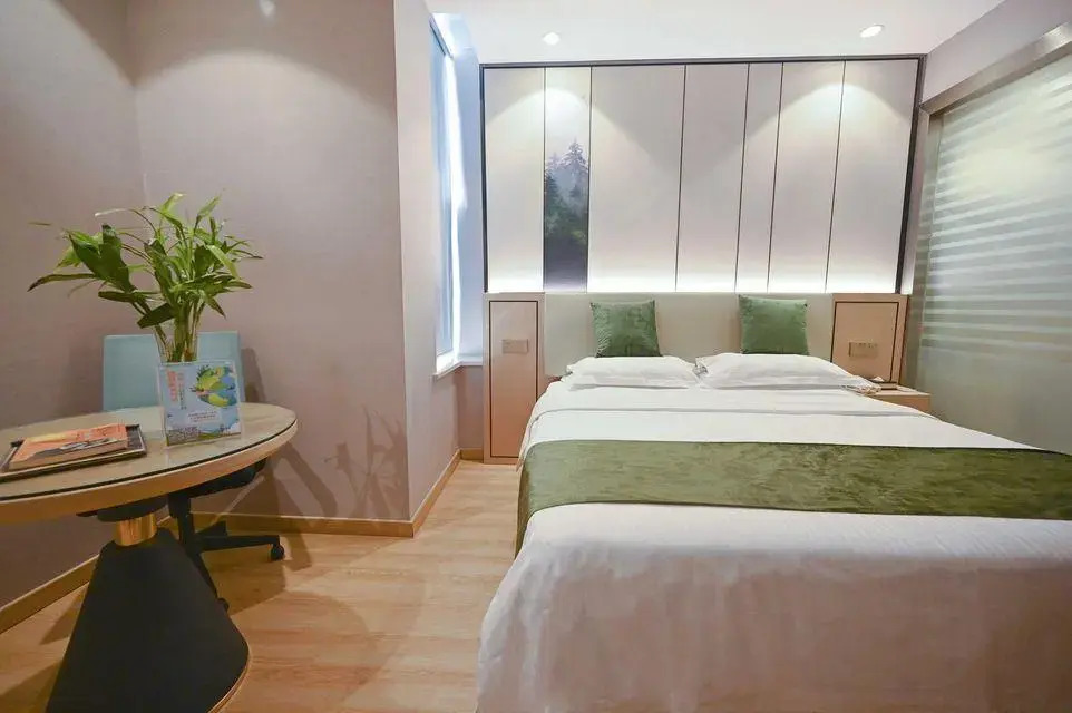GreenTree Inn Jiangsu Zhangjiagang Jingang Town Darunfa Express Hotel
