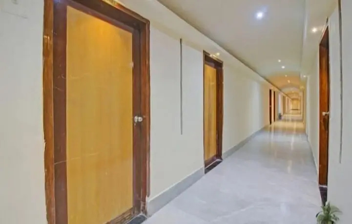 Maruthi Residency