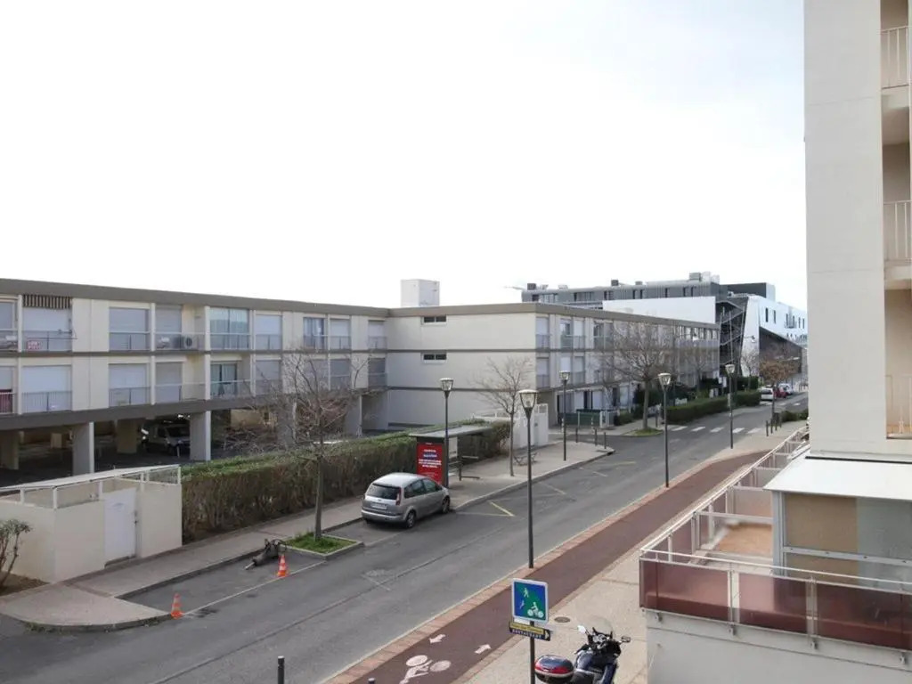 Appartement Balaruc-les-Bains, 1 pièce, 4 personnes - FR-1-553-125