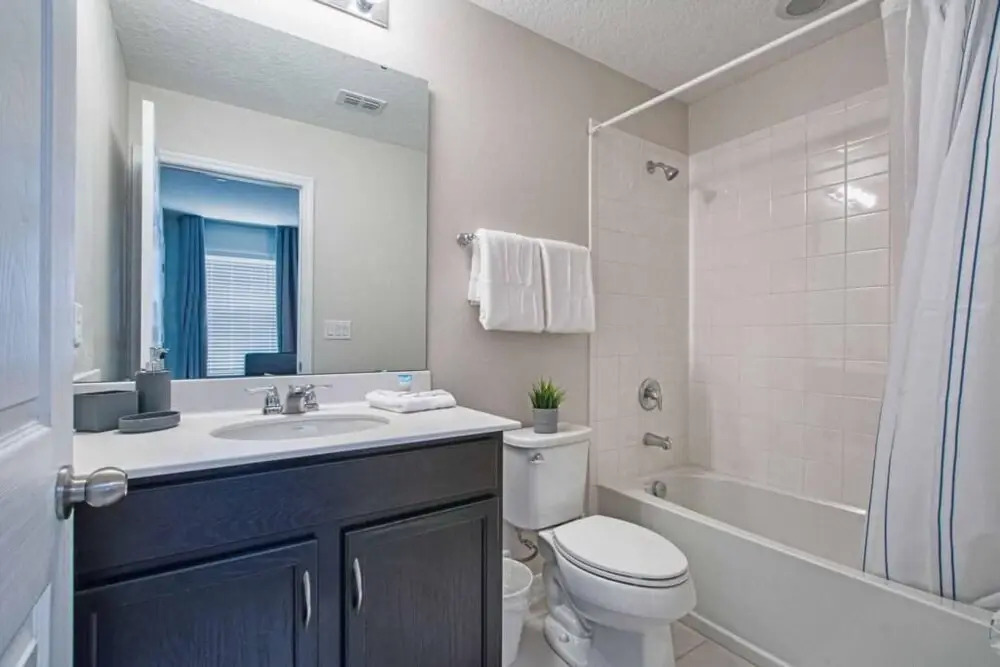 Solara - 5 Bedrooms Townhome W/spashpool-8203sa Townhouse