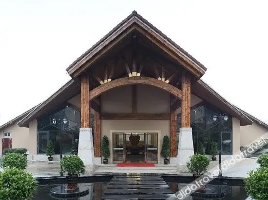 Shanjingcheng Holiday Hotel
