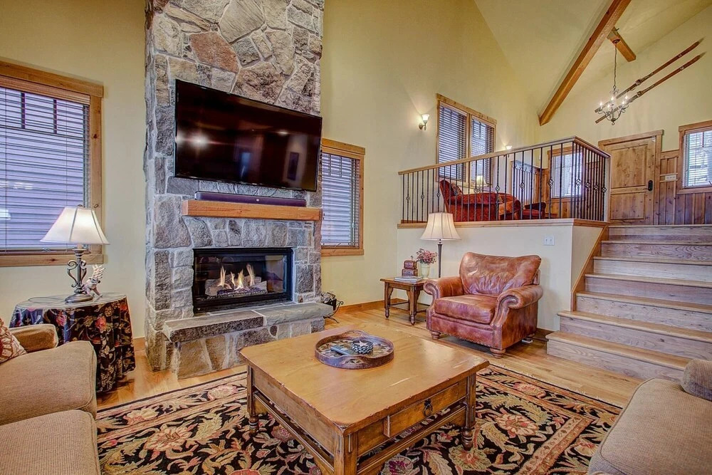 Coopers Collection 13 - Lowell Avenue Getaway