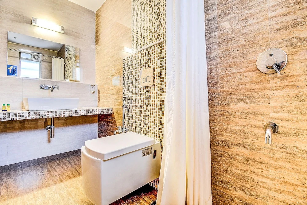 FabHotel Arotel Calangute Beach