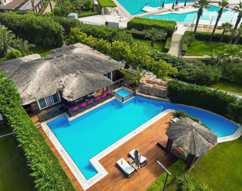 Kaya Palazzo Golf Resort